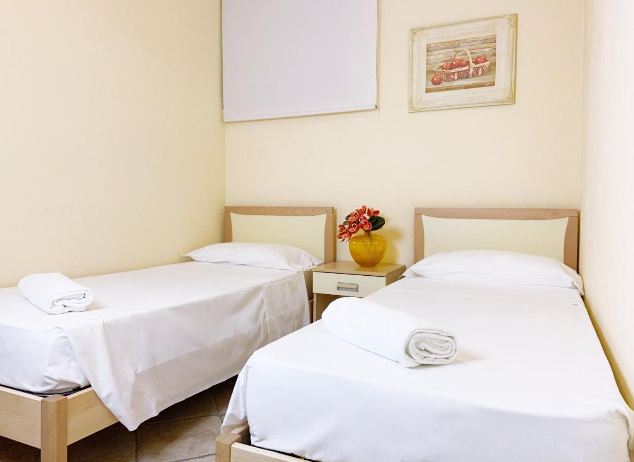 Residence Il Borgo Торторето Экстерьер фото
